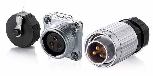 Conector roscado